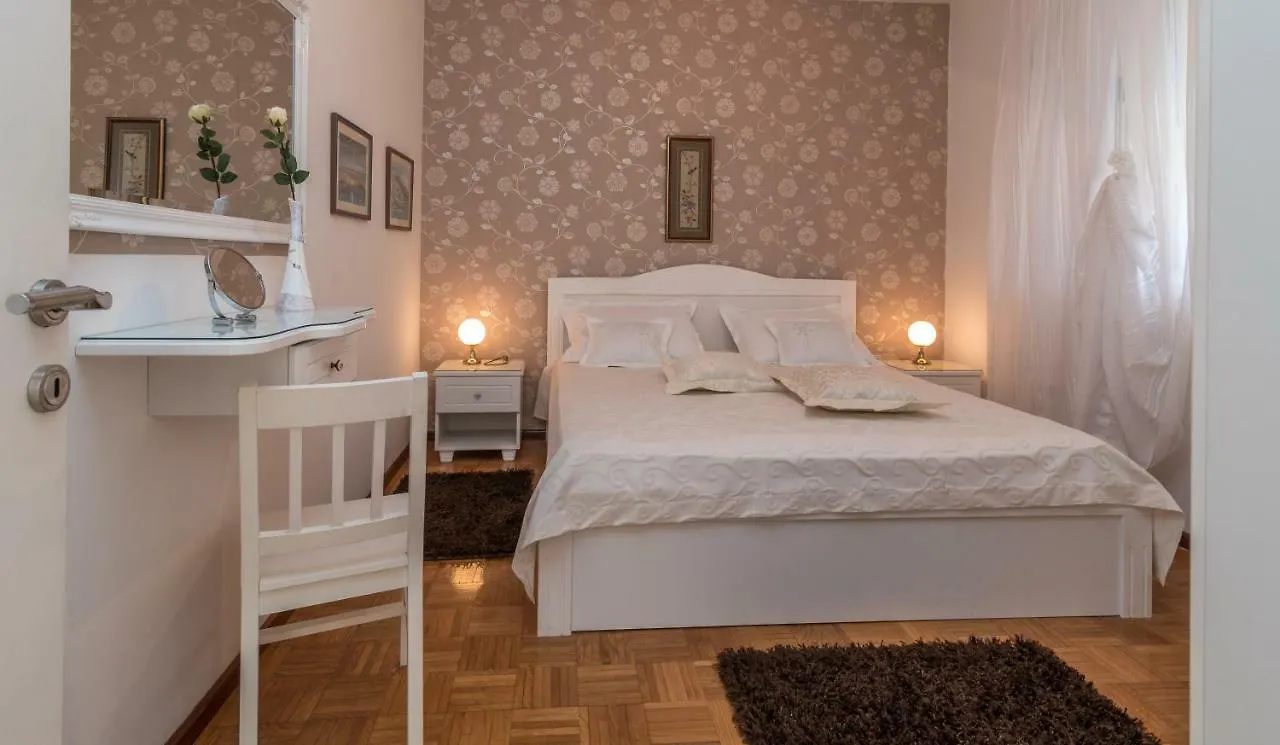 Villa Domic Slatine
